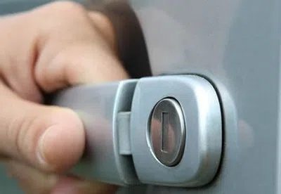 Little Village Locksmith Store Lewisville, TX 972-512-6386 - 21-unlock-car